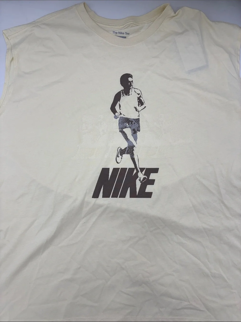 Nike Sleeveless Running Graphic T-Shirt in Coconut Milk